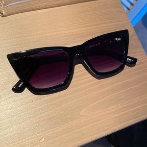 Used QUAY sunglasses